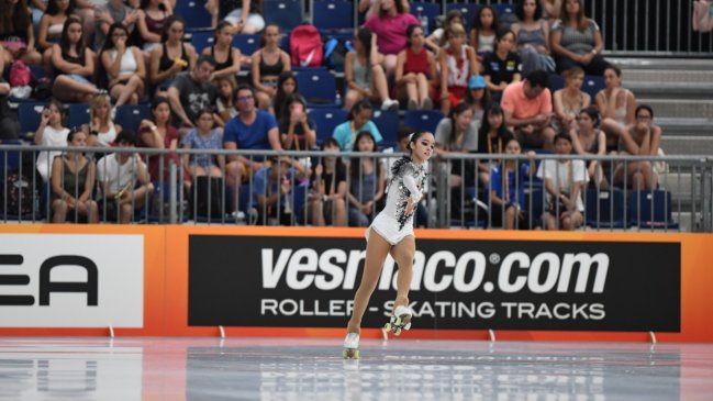Iquiqueña quedó entre las 10 mejores del mundo en patinaje artístico