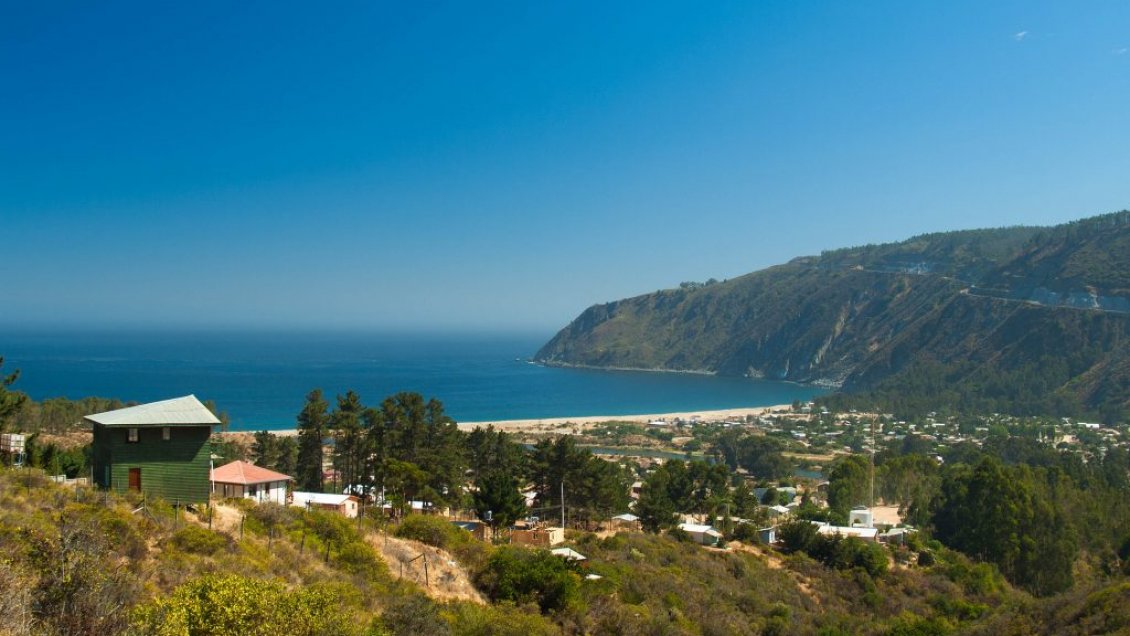 Bienes Nacionales se querelló por 600 loteos irregulares en Laguna Verde -  