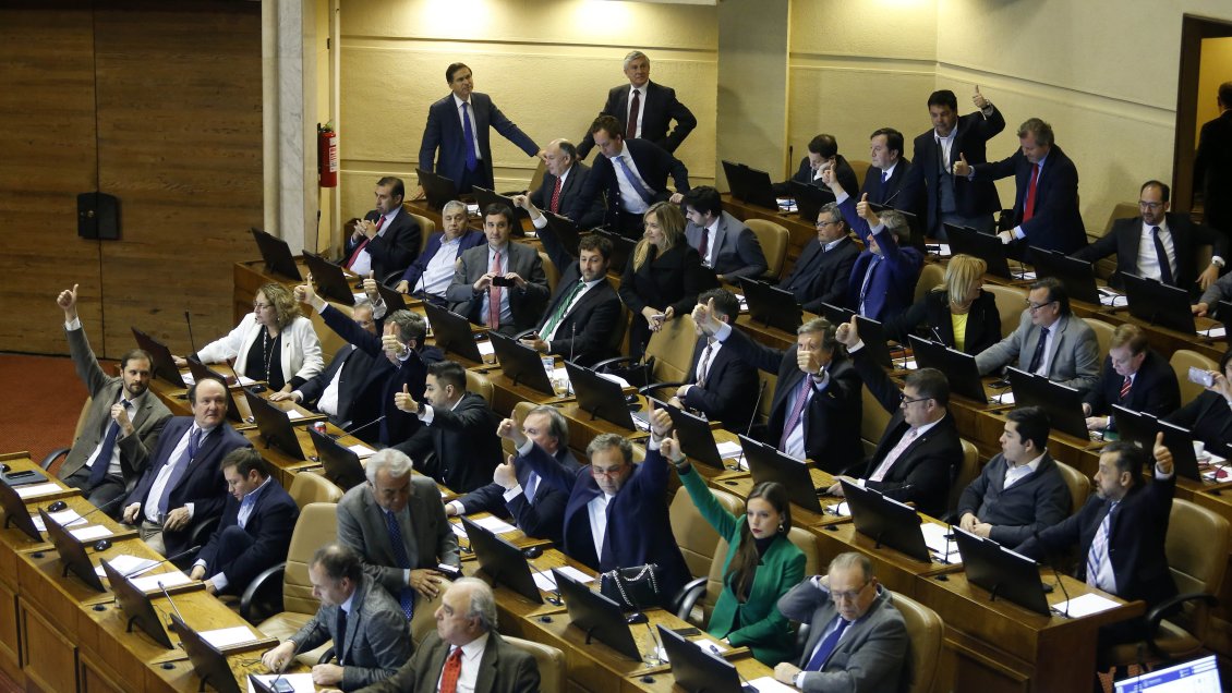 Oficialismo evalúa indicaciones a proyecto en trámite para reemplazar Admisión Justa