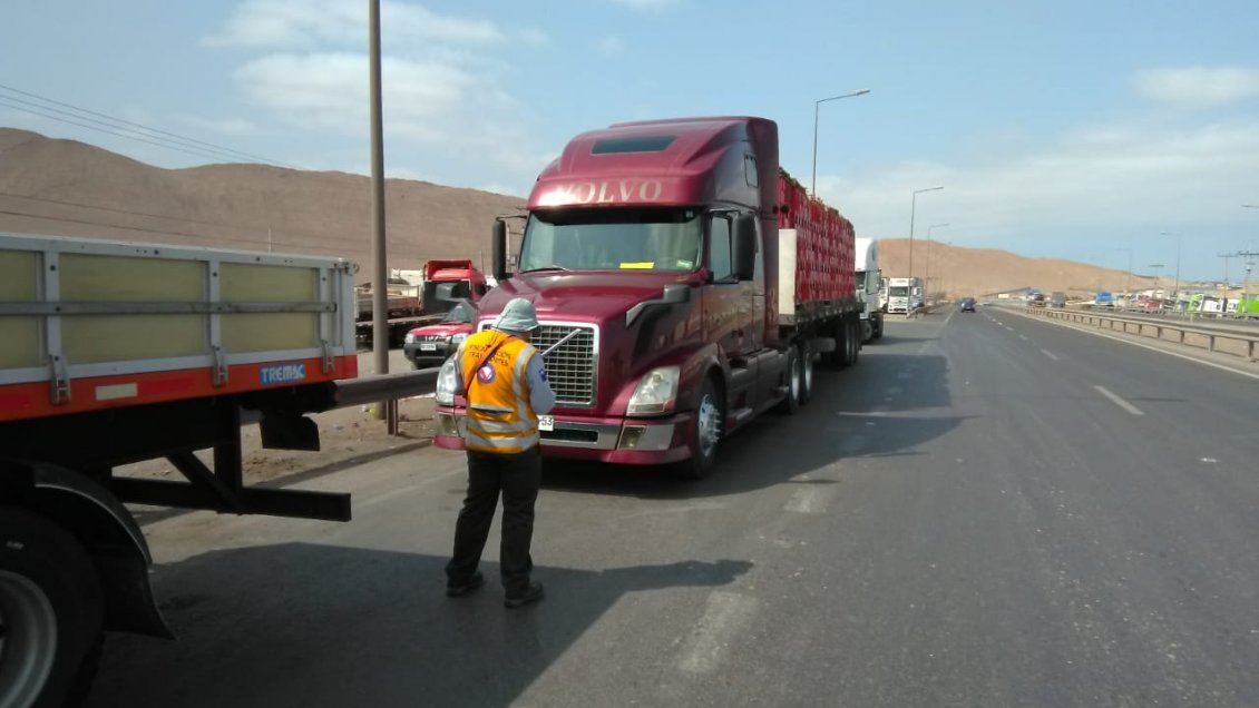 Camiones de alto tonelaje no podrán circular en ruta a La Tirana