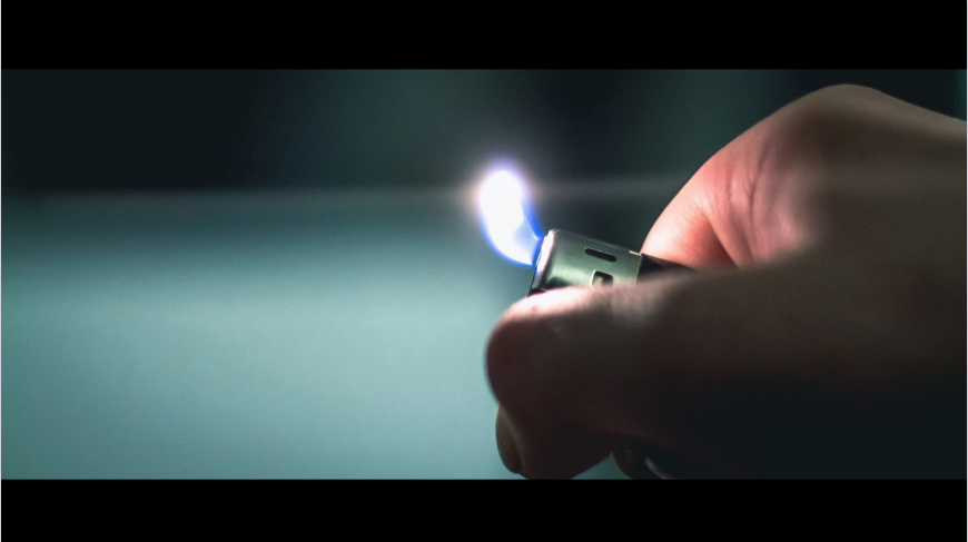 Amenazó con quemarle la casa y lo cumplió: Ex pololo fue detenido