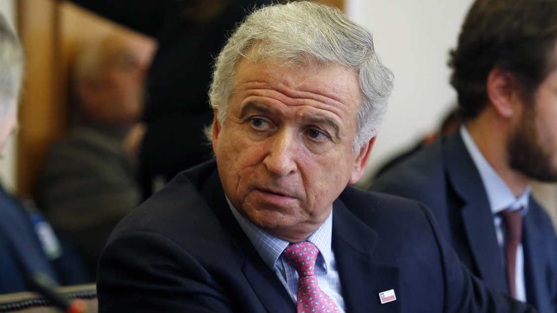 Larraín: Muchos de los que critican el crecimiento, durante un tiempo les bajó la amnesia