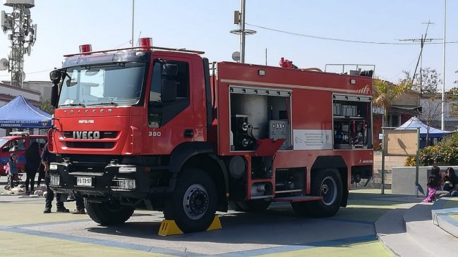 Aprueban recursos para comprar 10 carros de Bomberos para Los Ríos