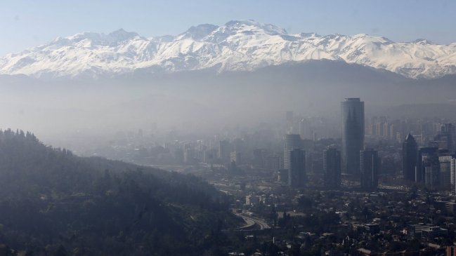 Intendencia Metropolitana decretó alerta ambiental para este martes