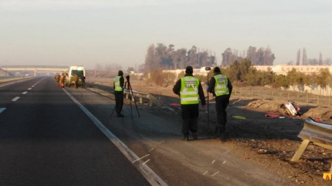 Volcamiento de un vehículo dejó cuatro muertos en la Ruta 5 Sur en Rancagua