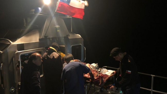 Aysén: Armada realizó evacuación médica de mujer con pancreatitis aguda