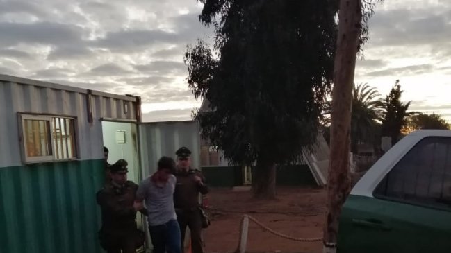Carabineros detiene a cuatro sujetos que amenazaron con cuchillo a mujer en Puchuncaví