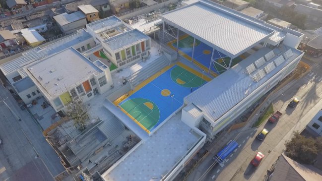 Construcción de la nueva Escuela Mireya Zuleta de Huasco lleva 95% de avance