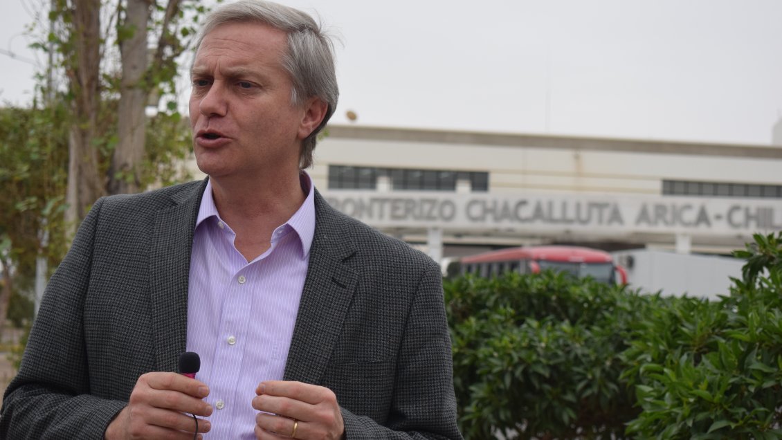 José Antonio Kast desde la frontera con Perú: 