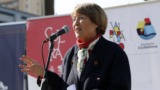 Ministra Valdés: Acuerdo por monumento del MIR se firmó en gobierno anterior