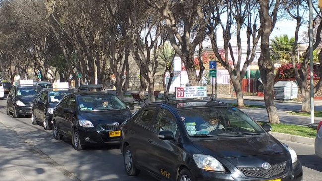 Instalarán cámaras en taxis colectivos de Copiapó para evitar inseguridad