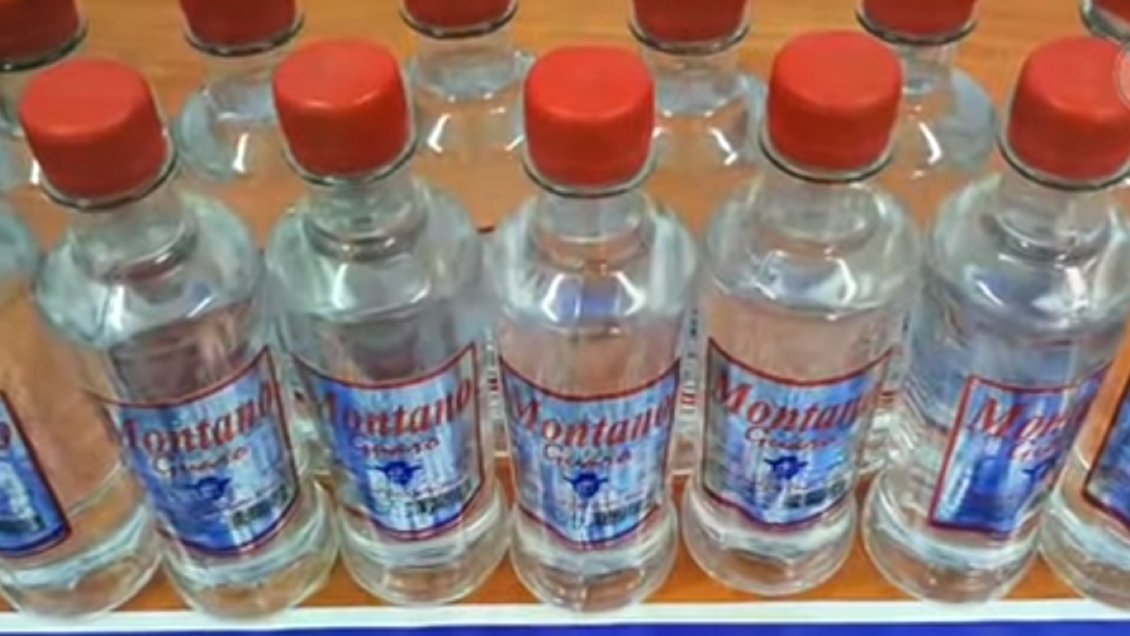 Licores alterados con metanol mataron a 19 personas en Costa Rica