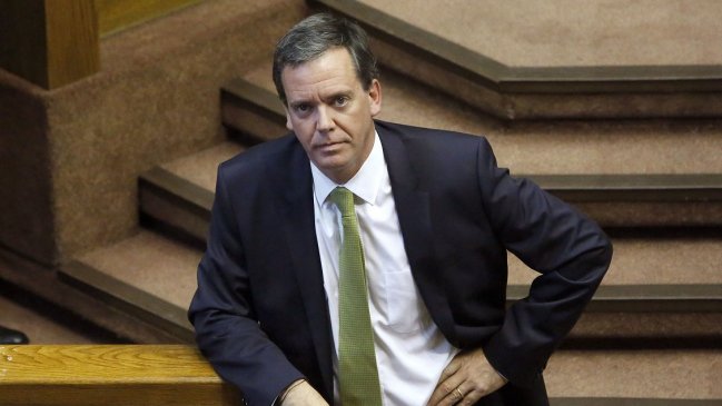 Senador Harboe pide cambiar actual sistema de financiamiento municipal