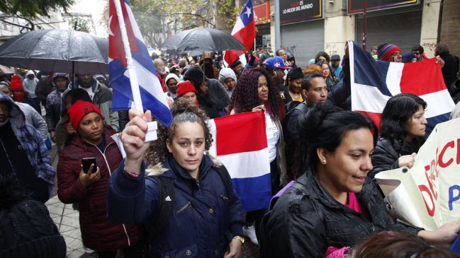 Migrantes marcharon en Santiago por crisis en la frontera y regularización extraordinaria
