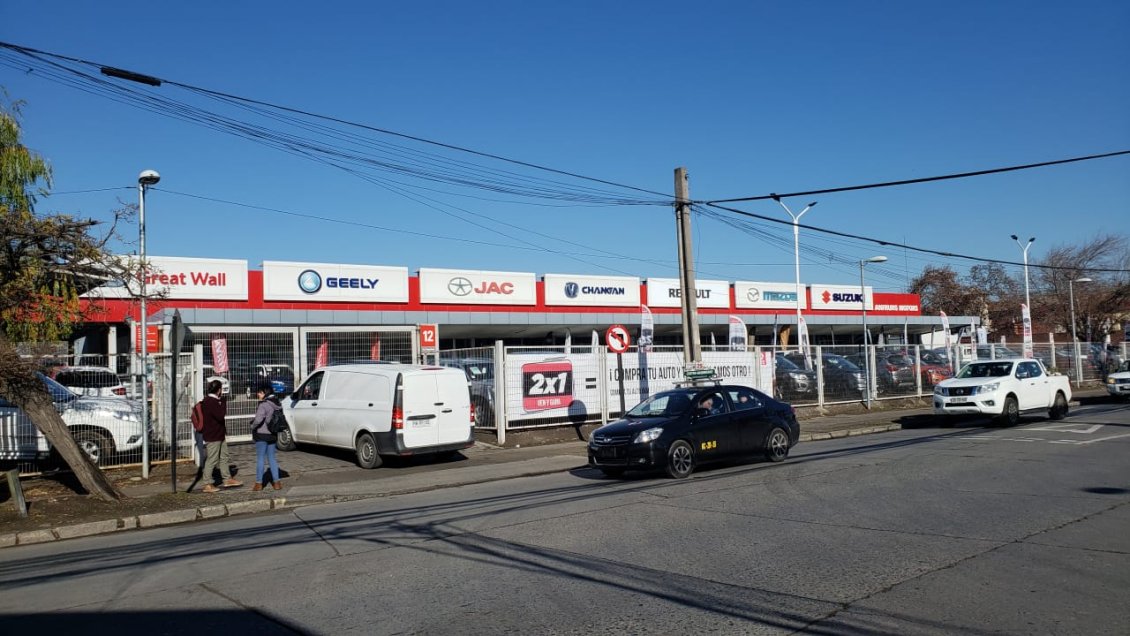 Violento robo afectó a automotora en Rancagua: Policía busca a los implicados