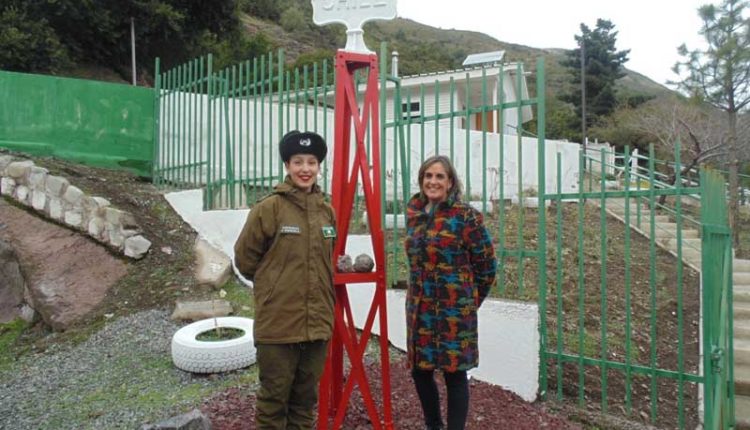 Subteniente asumió como la primera mujer a cargo del retén La Mina del Maule