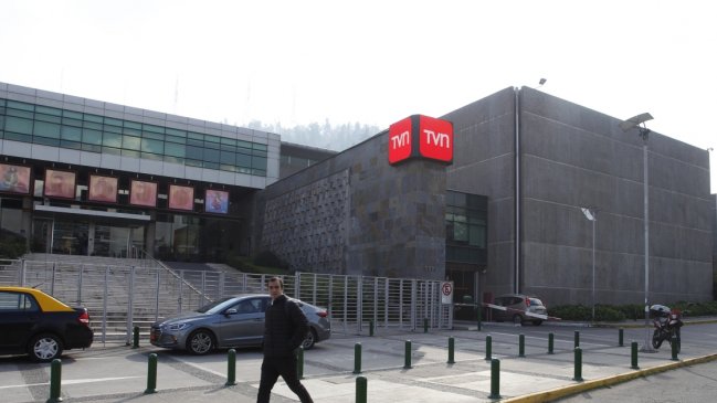 La movida jornada que vivió TVN con despidos a importantes jefaturas