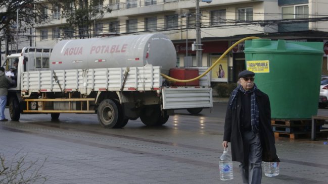 Alcalde de Osorno: No vi apoyo del Gobierno; la crisis se solventó con el apoyo de terceros