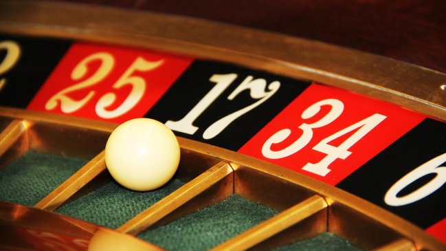 Bienes Nacionales suspendió a jefe de finanzas sorprendido en casino de Temuco y abrió sumario