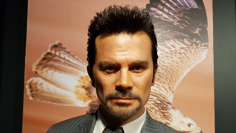 Escultor del criticado museo de cera: 