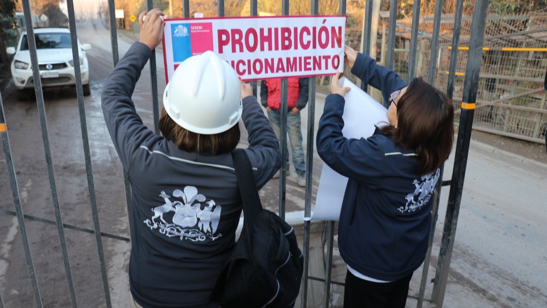 Alcaldesa de San Bernardo interpuso recurso de protección contra ex vertedero