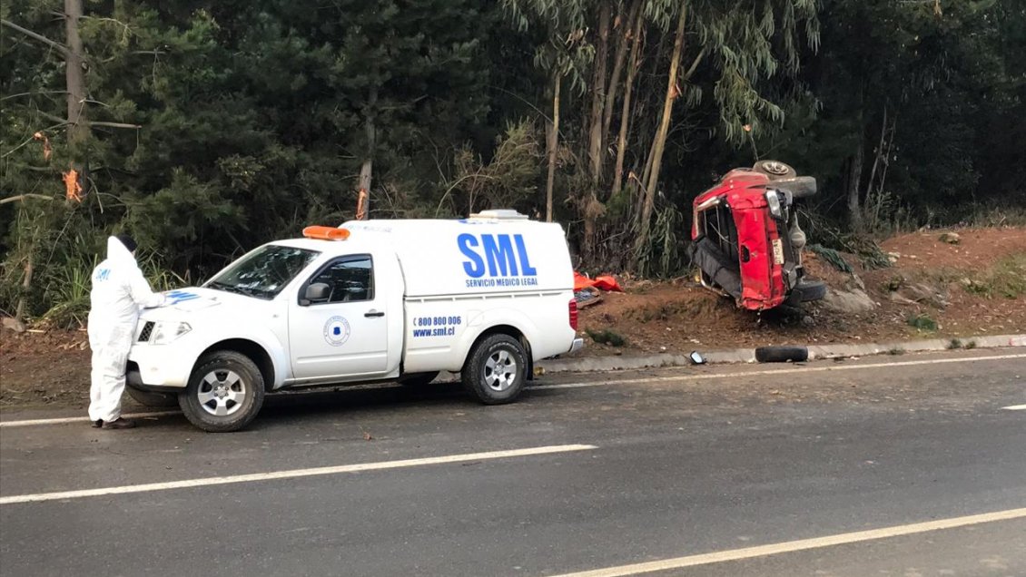 Joven de 20 años falleció tras volcamiento de camioneta en Coronel