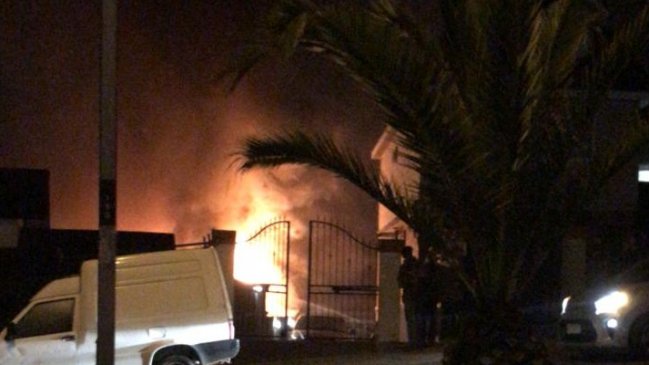 Incendio afectó a bodega en Bosques de Montemar de Concón