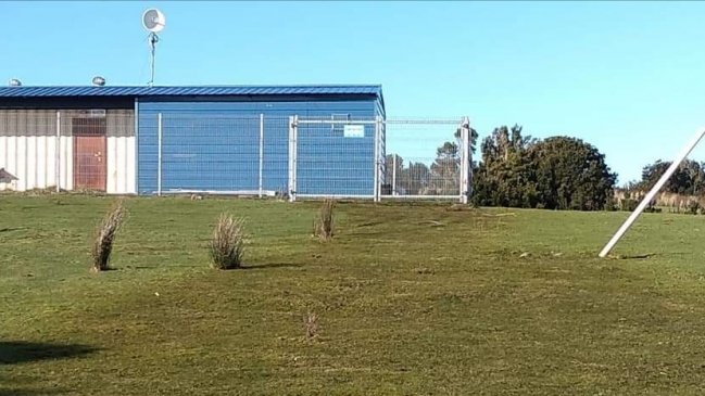 Derrame de petróleo afectó a isla en el sur de la Región de Los Lagos