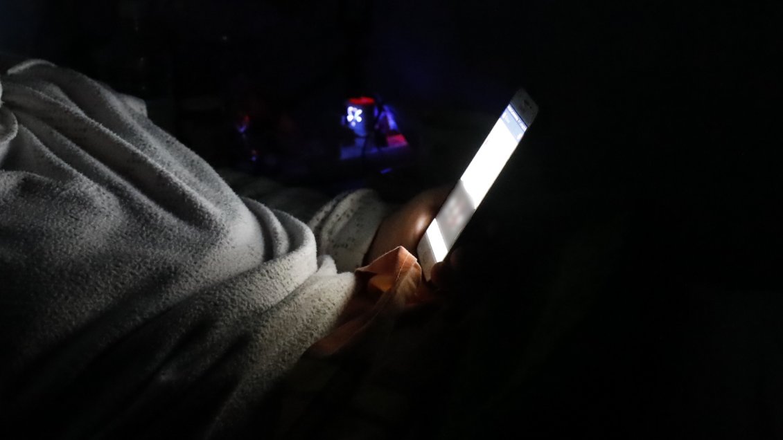 Despertó de madrugada y un falso detective le estaba robando la tele