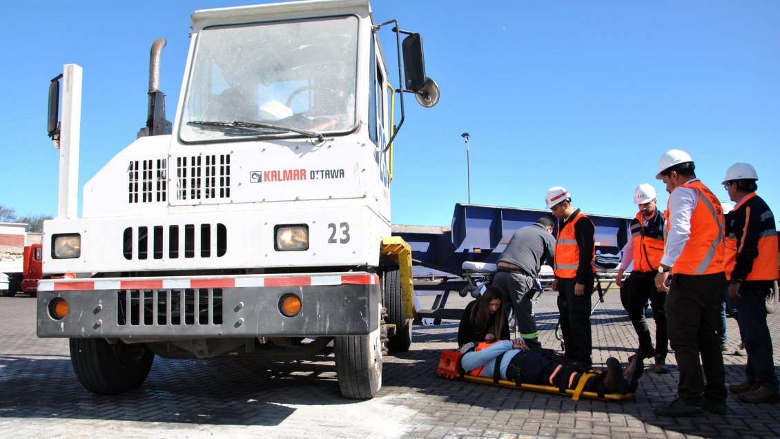 Exitoso simulacro de accidente en Iquique Terminal Internacional