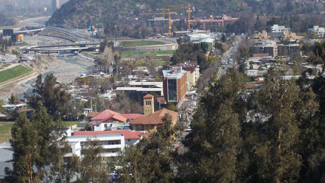 Economista: Hay que focalizar la fiscalización de contribuciones en zonas acomodadas y de veraneo