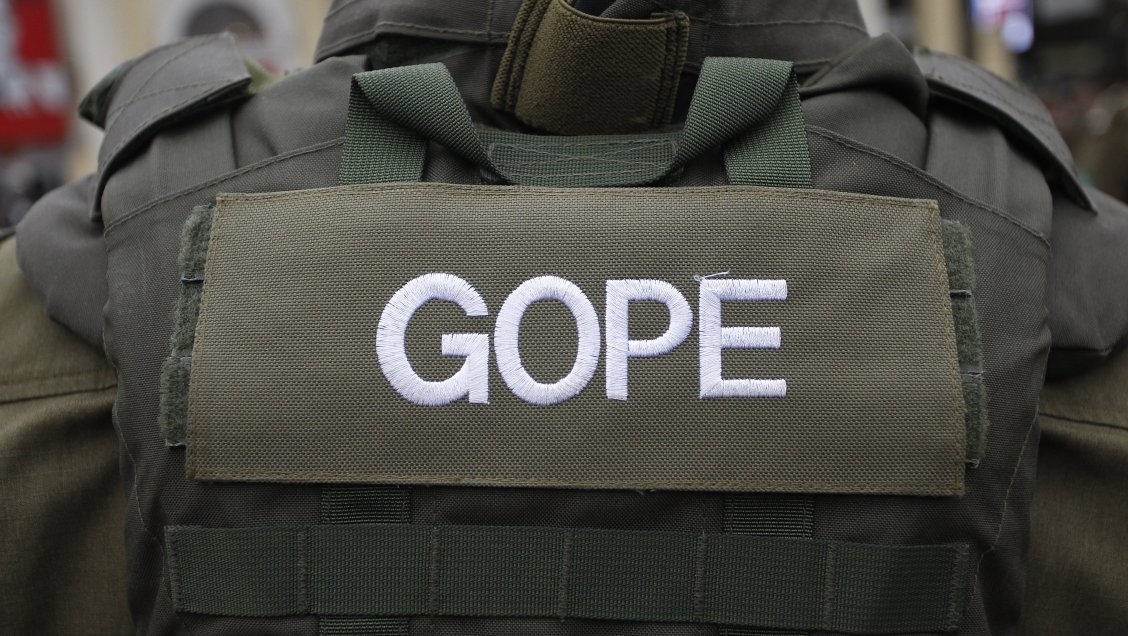 GOPE realizó operativo por bolso sospechoso frente a Comandancia del Ejército