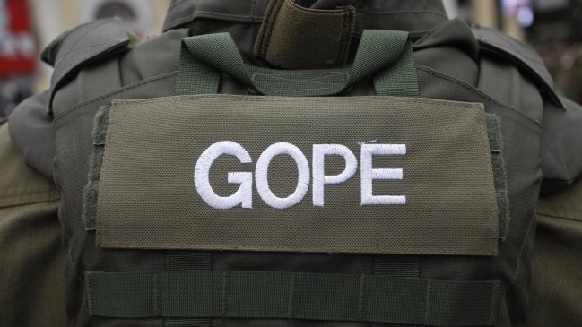 GOPE realizó operativo por bolso sospechoso frente a Comandancia del Ejército