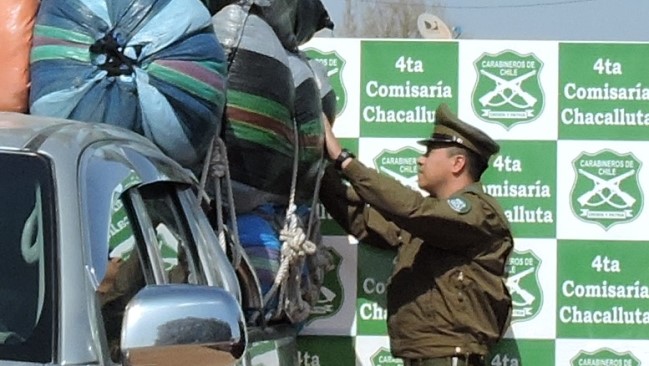 Detienen a sujetos tras intentar contrabandear ropa y repuestos de vehículos hacia Perú