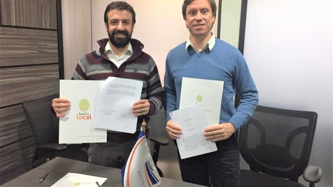 Firman convenio de colaboración para el desarrollo de comunas de la zona sur austral