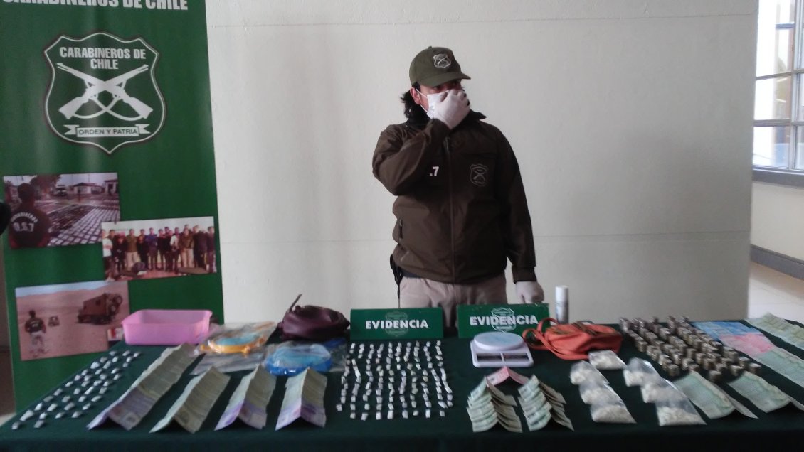 Detienen a hermanas por tráfico de drogas en sector Los Arenales de Antofagasta