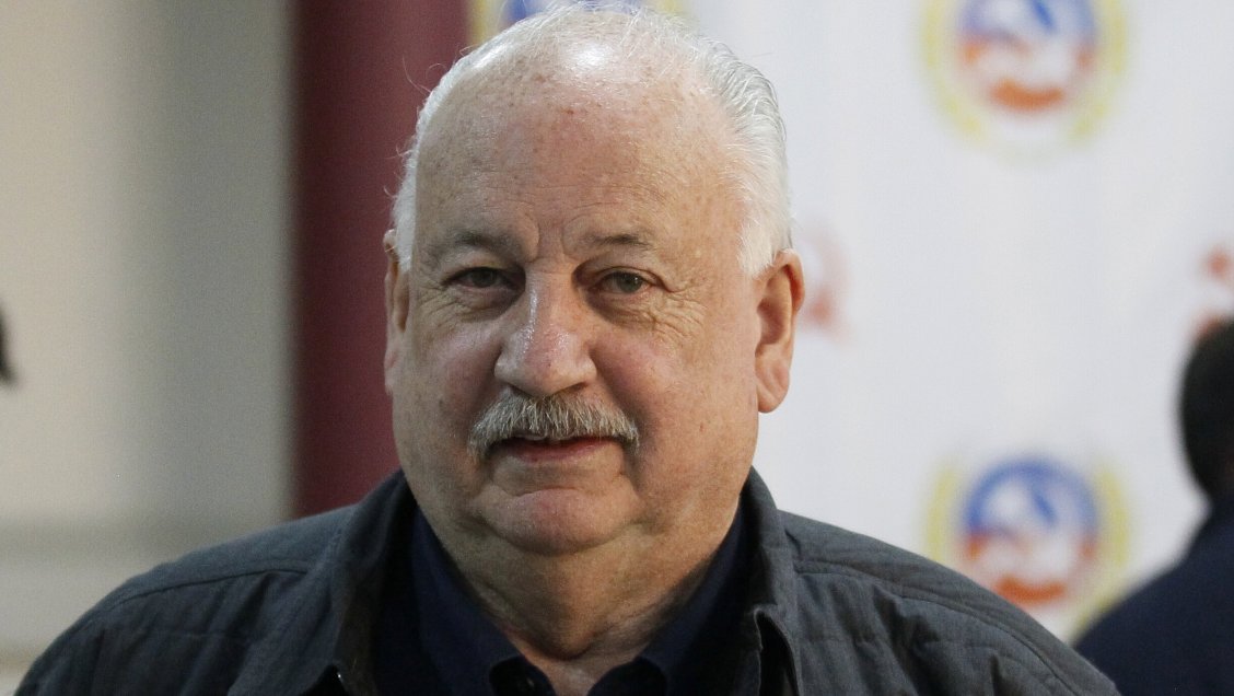 Presidente del PC es el que más tiempo ha estado en el cargo desde el regreso a la democracia
