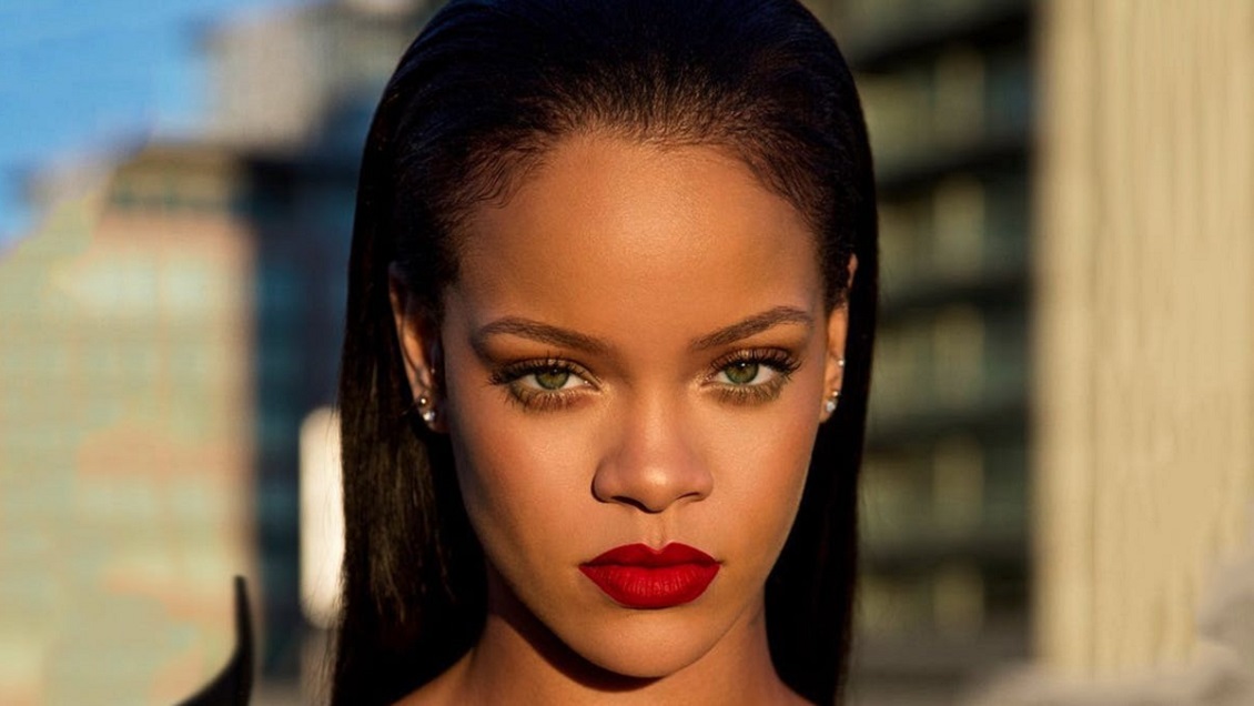 Rihanna critica fuertemente a Donald Trump tras tiroteos en Texas y Ohio