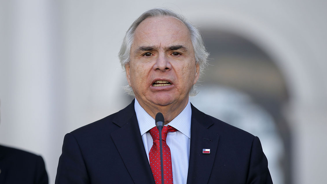 Chadwick defiende sus dichos: El mismo grupo ecoterrorista reconoció ayuda desde Argentina