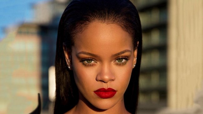 Rihanna critica fuertemente a Donald Trump tras tiroteos en Texas y Ohio