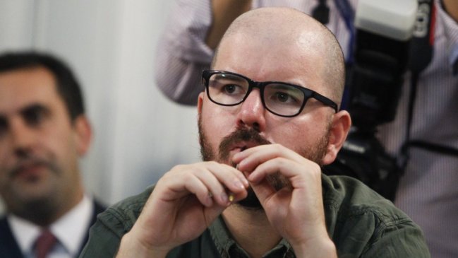 Diputado Jackson: Es el colmo que el ministro apellide de 