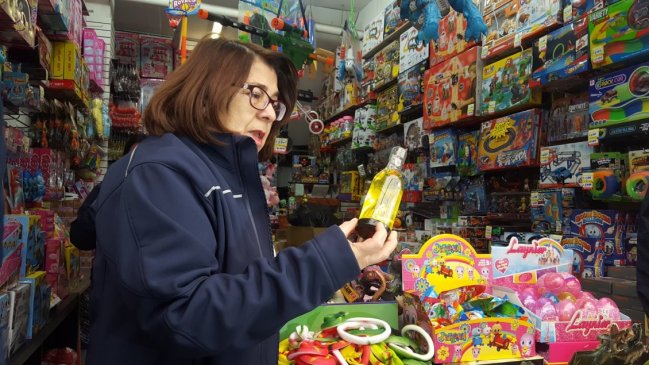 Día del Niño: Seremi de Salud fiscalizó venta de juguetes en el Barrio Meiggs