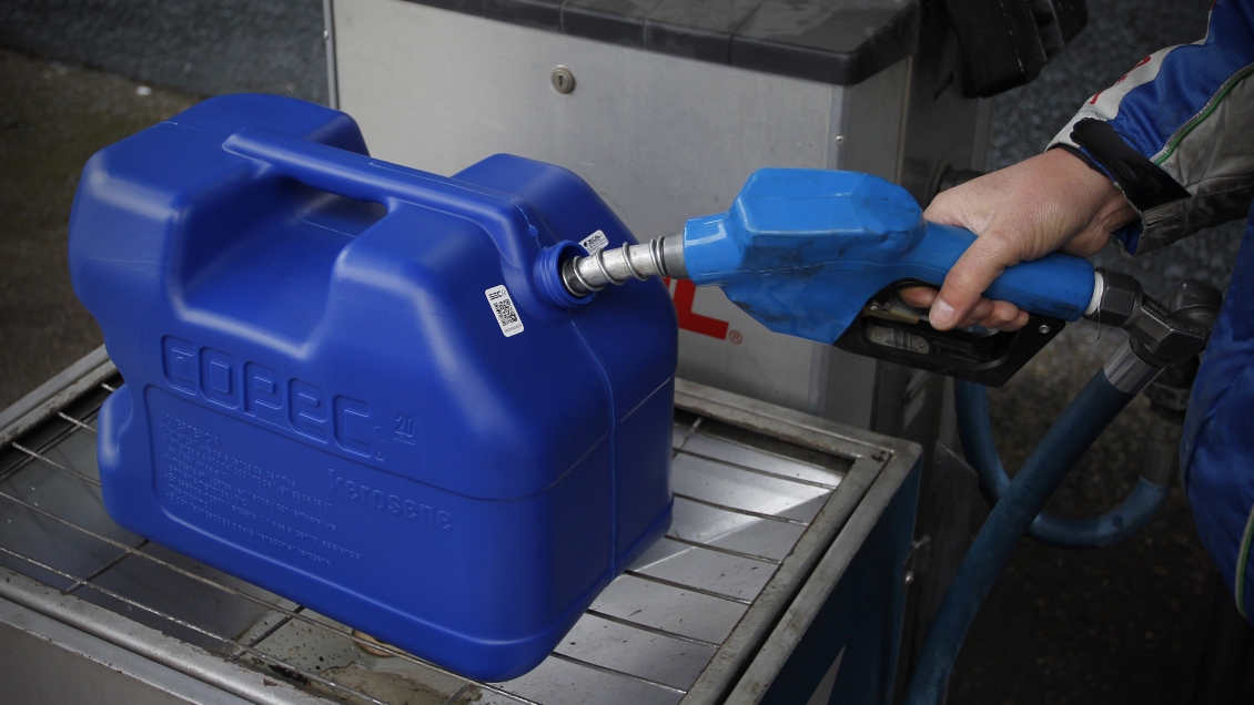 ENAP anunció fuerte alza de la parafina desde este jueves