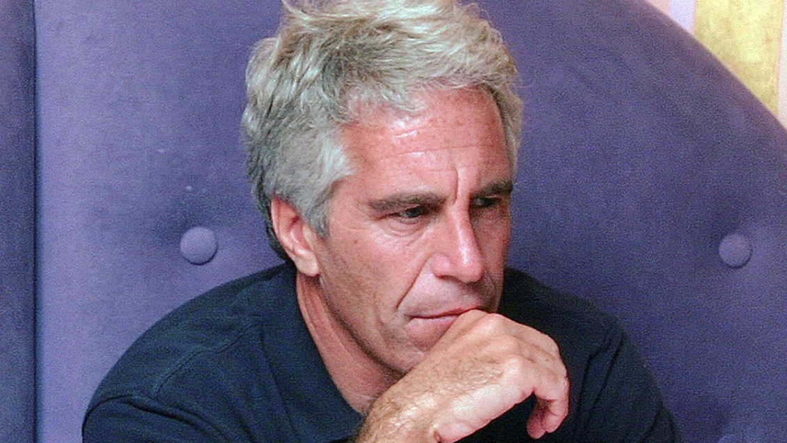 Encuentran muerto a magnate Jeffrey Epstein, acusado de tráfico sexual de niñas