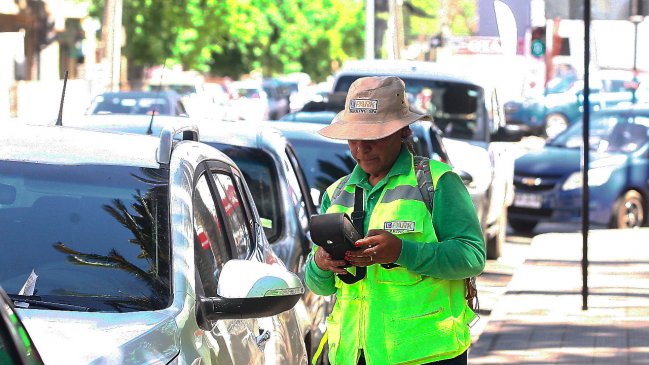 Vuelve cobro de parquímetro en Curicó tras término de contrato con el concesionario