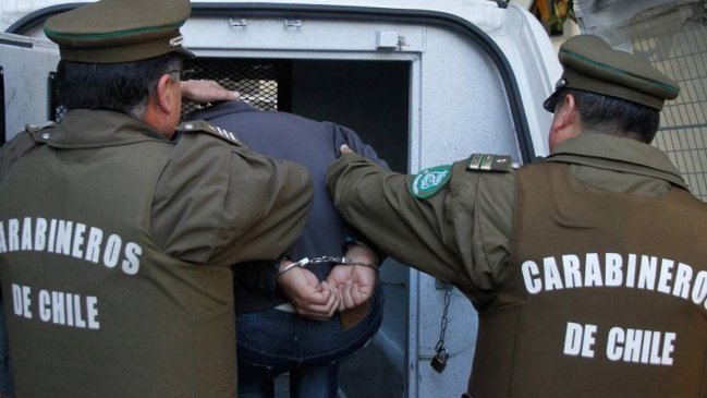 Hombre intentó agredir a su esposa y fue apuñalado por su nieto