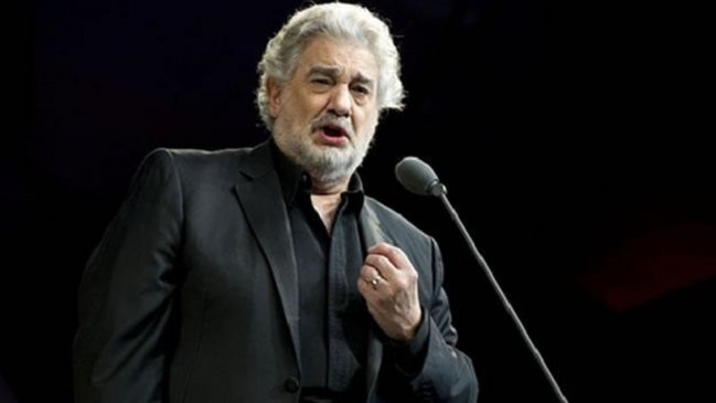 Plácido Domingo es acusado de acoso sexual por nueve mujeres