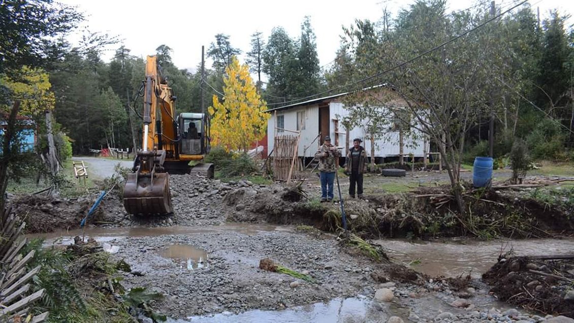 Obras Publicas emitió orden de compra por 13 millones a esposa de gobernador de Palena