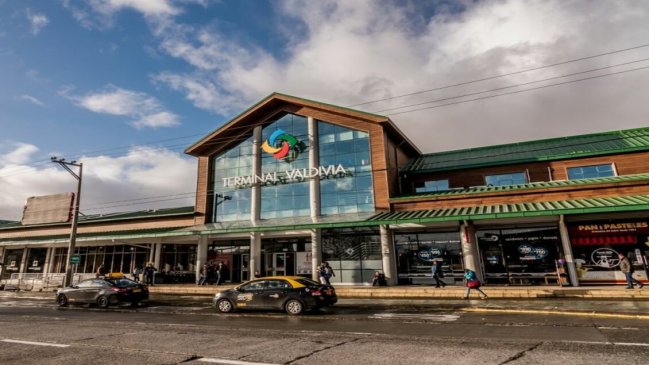 Conductor de bus fue detenido por estar bajo la influencia del alcohol en terminal de Valdivia