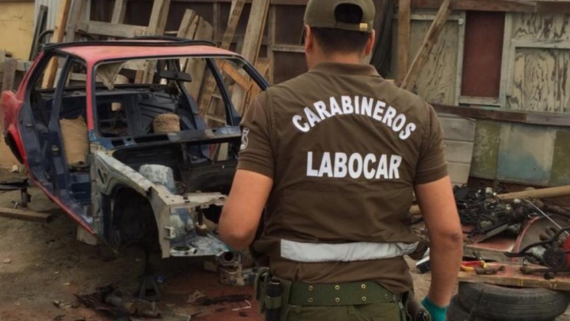 Dos detenidos por discusión que finalizó con un automóvil incendiado en Mejillones